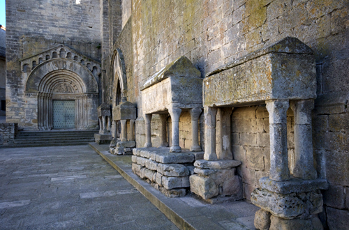 Vista exterior de la iglesia de Vallbona
